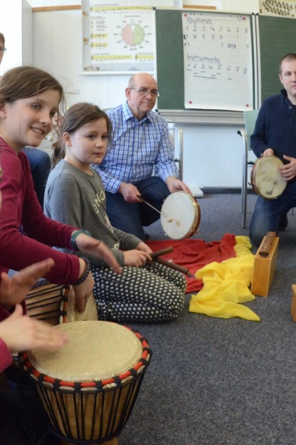 Musik aus Meisterhand: Musik kann jeder machen - das haben die Teilnehmer des Workshops Community Music gelernt.