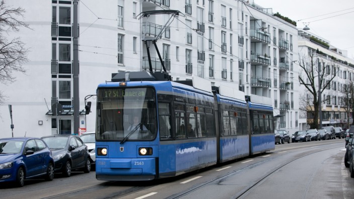 Trambahn der Linie 17 in München, 2017