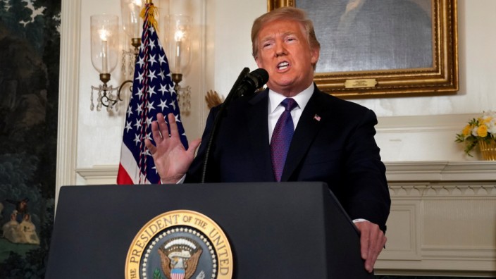 US-Präsident Donald Trump spricht im April 2018 im Weißen Haus zum Kriegseinsatz in Syrien.
