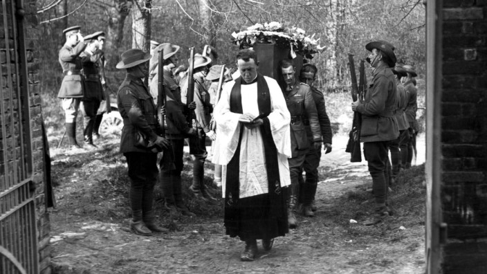 Die Beerdigung von Manfred von Richthofen am 22. April 1918
