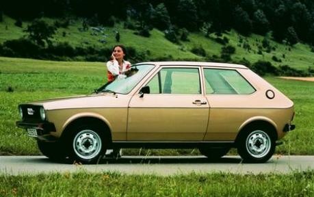 Audi 50 (1975)