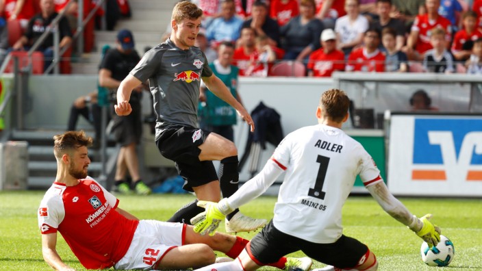 Bundesliga - 1.FSV Mainz 05 v RB Leipzig