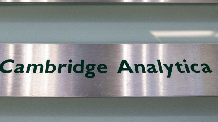 Cambridge Analytica Insolvenz