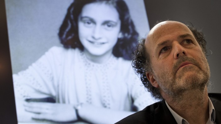 Amsterdam: Ronald Leopold, der Direktor der Anne-Frank-Stiftung, stellte die Seiten in Amsterdam vor.
