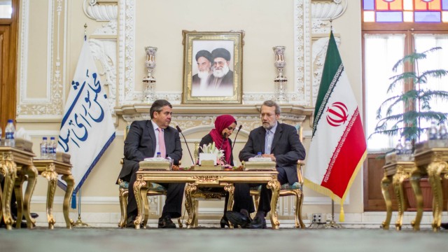 Wirtschaftsminister Sigmar Gabriel im Iran 2015