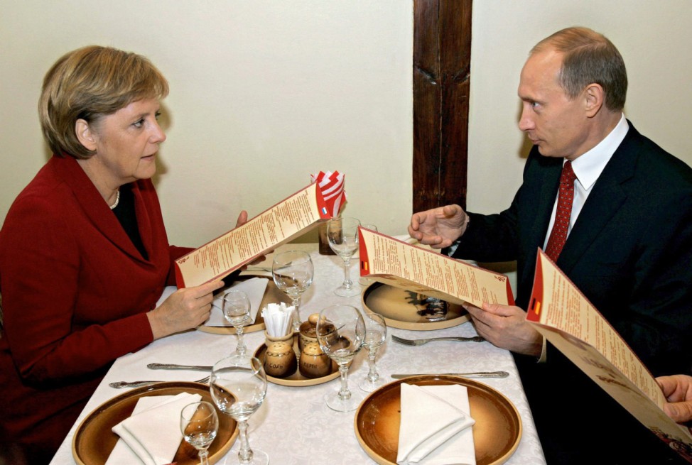 Deutsch-Russische Konsultationen - Merkel und Putin