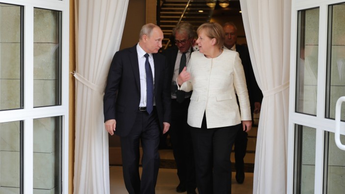 Bundeskanzlerin Merkel trifft Präsident Putin