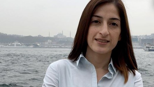 Die deutsche-türkische Journalistin Meşale Tolu in Istanbul - die gebürtige Ulmerin wurde Ende 2017 nach einem halben Jahr aus türkischer Haft entlassen.