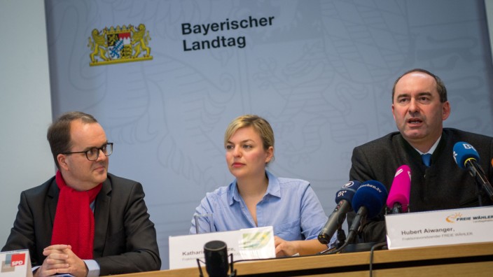 Opposition will Söders Amtszeitbegrenzung blockieren