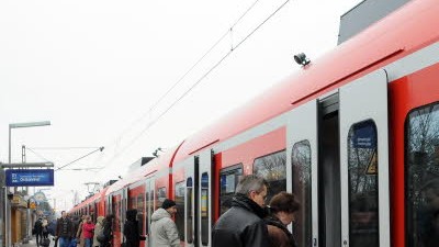 Öffentlich durch München: Nur Notprogramm: Die Züge von den Außenästen müssen am Wochenende vorzeitig wenden.