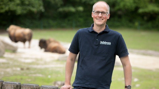 Zoo-Kurator Carsten Zehrer im Tierpark Hellabrunn