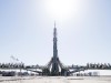 Sojus-Rakete für ISS-Mission in Baikonur aufgerichtet