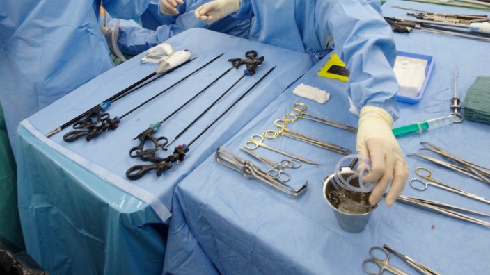 Medizin: Operation in einer Klinik: Wie oft passieren Fehler?