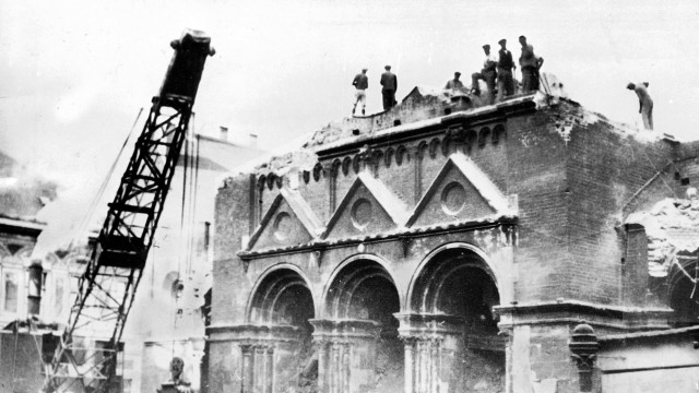 Jüdische Geschichte - Die erste Synagoge, die den Nazis zum Opfer fiel -  München - SZ.de