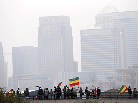 Friedlicher Protest aus Anlass des G-20-Gipfels in London, Foto: Reuters