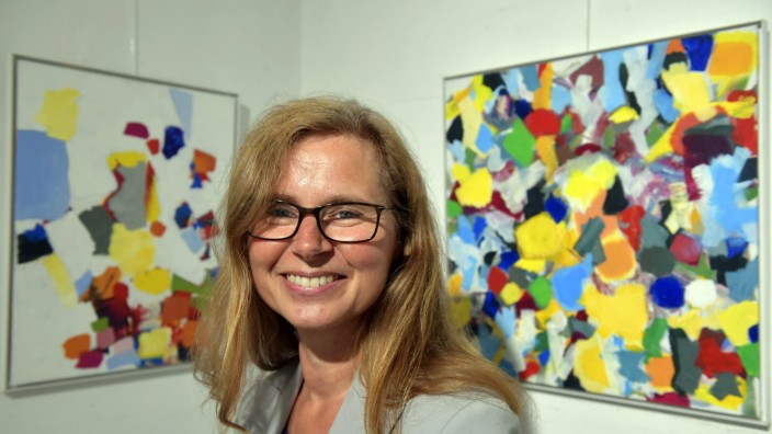 Ottobrunn: Im Treffpunkt Kunst, der Galerie des Kunstvereins Ottobrunn, stellt Christine von Tucher aktuell ihre Werkreihe "Farbwelten Fluchten" aus.