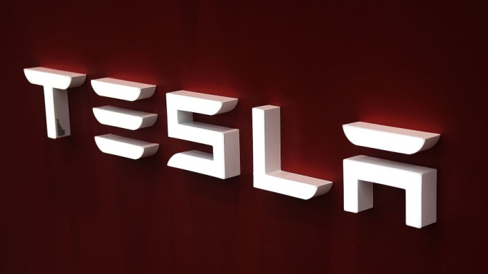Tesla Stock Rises Over 8 Percent After Company's Shareholder Meeting