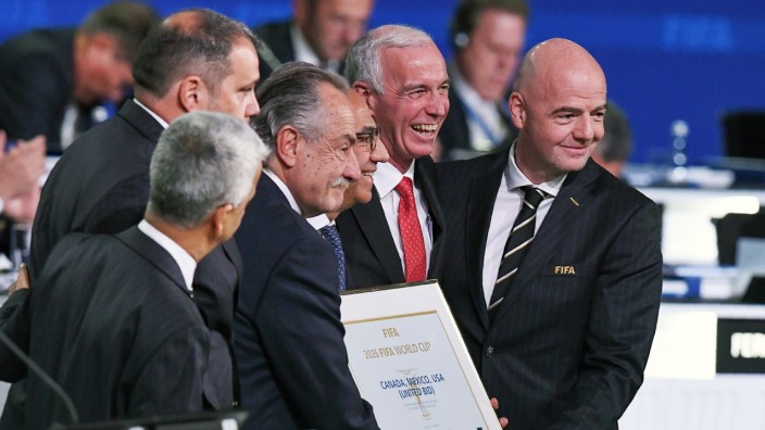 Fußball: Fifa-Kongress in Moskau: Zuschlag an USA, Kanada und Mexiko für die WM 2026