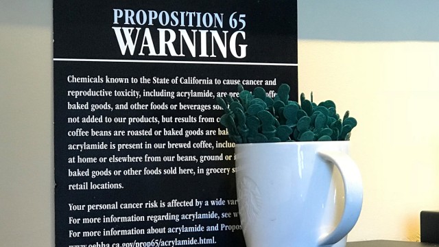 Krebsstreit: Warnhinweis in einem Coffeeshop in Burbank, Kalifornien.