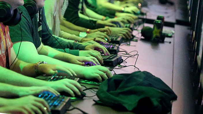 Computerspieler beim NRW-Games-Gipfel