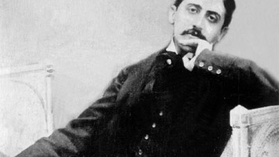 Ausstellung über Marcel Proust: Ein fleißiger Briefschreiber: Der französische Schriftsteller Marcel Proust, hier auf einem undatierten Archivbild.
