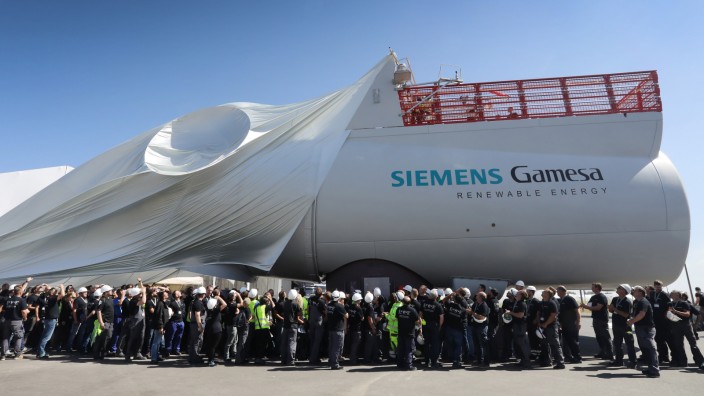 Siemens Gamesa inaugurates plant for wind engine nacelles, Cuxhaven, Germany - 05 Jun 2018