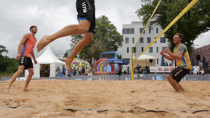 Beachvolleyball: Im vergangenen Jahr hat der SC Freising ein Beachvolleyballturnier im Steincenter ausgerichtet.