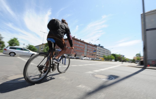Gefährliche Straßenkreuzung für Radfahrer in München, 2018