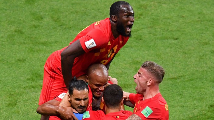 Fußball-WM: Die Belgier jubeln - und Romelu Lukaku ist obenauf.