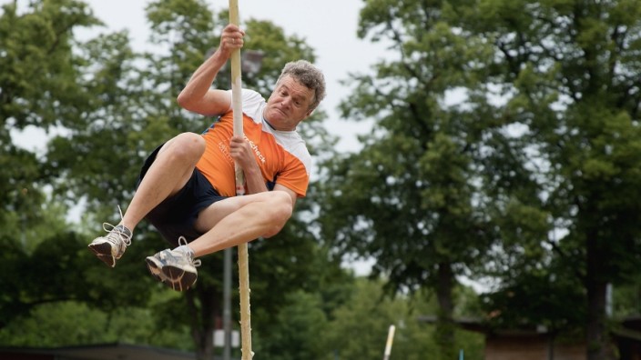 Leichtathletik: Fast wie Sergej Bubka: Für Quereinsteiger ist der Stabhochsprung eine besondere Herausforderung.