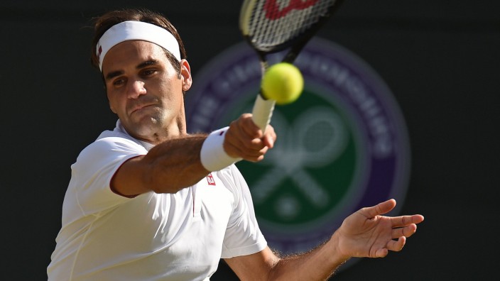 Wimbledon: Roger Federer: Schaut nun zu