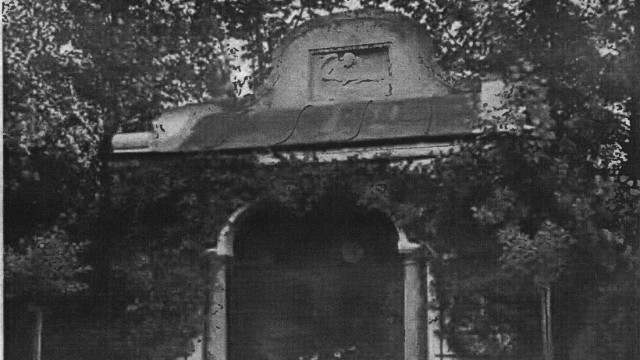 Geschichte: So sah das Mausoleum für Hermann Levi vor seiner Zerstörung durch die Nazis aus.