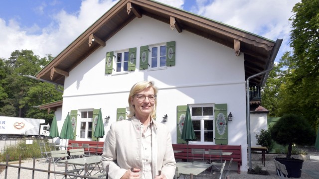 Neustart bei der Kugler-Alm: Mit der Wiedereröffnung des Wirtshauses hat Antje Schneider den Umbau der Kugler-Alm abgeschlossen.