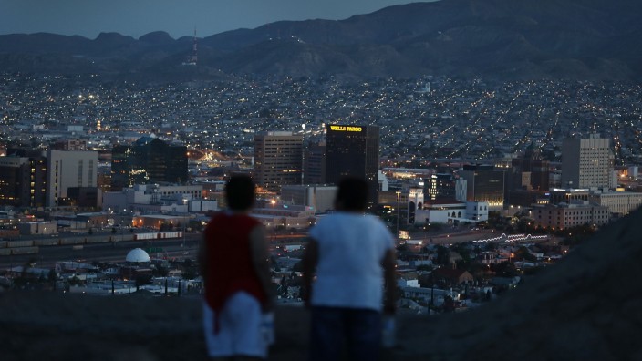Skyline von El Paso und Ciudad Juarez. Die Grenze zwischen den USA und Mexiko ist in den Mittelpunkt vieler Debatten gerückt.