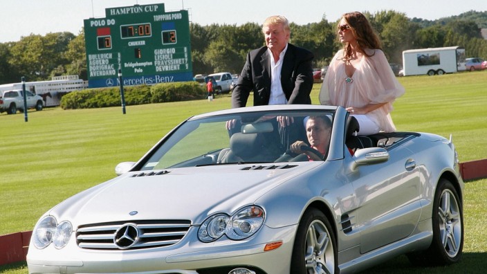 Donald Trump im Mercedes