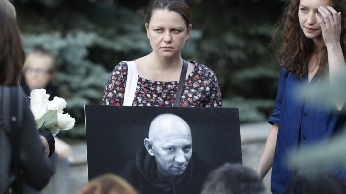 Trauerfeier ermordeter russischer Journalisten