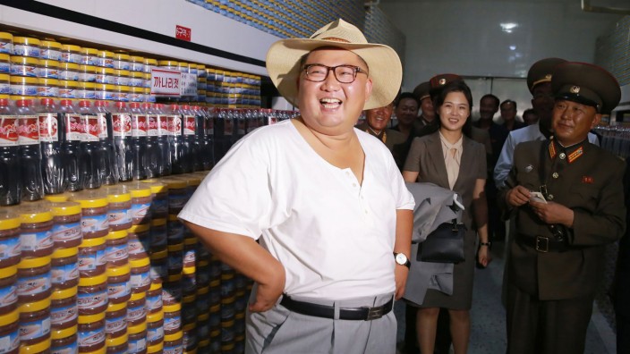 Stilkritik: Schick mit Strohhut: der nordkoreanische Machthaber Kim Jong-un.