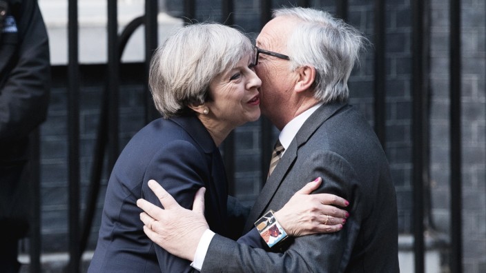 Großbritannien: Die britische Premierministerin Theresa May und EU-Kommissionspräsident Jean-Claude Juncker.