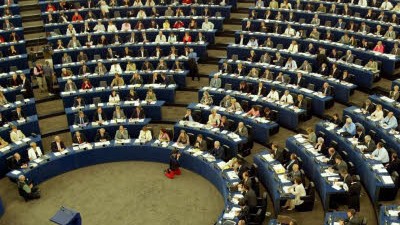 Zusatzrente für EU-Abgeordnete: Deutsche Parlamentarier wollen keine "Haushaltsbezuschussung akzeptieren, die Spekulationsverluste ausgleicht".