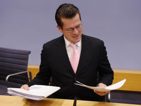 Karl-Theodor zu Guttenberg Wirtschaftsminister CSU, ddp