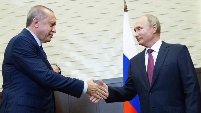 Wladimir Putin und Recep Tayyip Erdogan 2018 in Sotchi