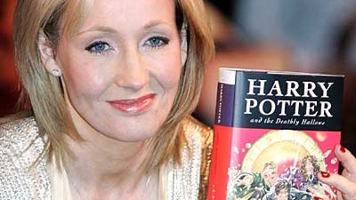 Harry Potter: Autorin Rowling mit ihrem letzten Potter-Werk
