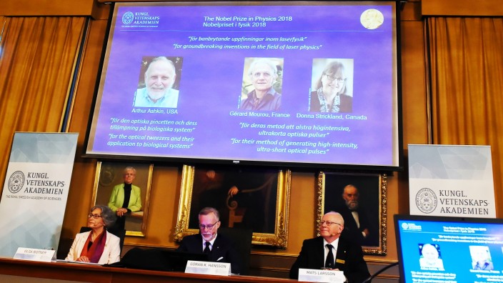 Nobelpreise 2018: Pressekonferenz bei der Bekanntgabe der Preisträger in Stockholm.