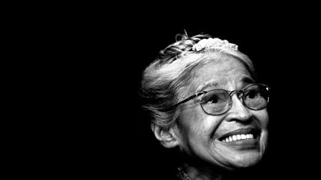 Zum Tode von Rosa Parks: Rosa Parks auf einem Foto von 1999