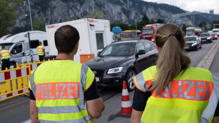 Grenzkontrolle Deutschland - Österreich