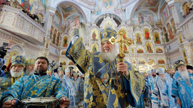 Ukraine: Kein Zugriff mehr auf viele ukrainische Christen: Der Patriarch von Moskau, Kirill, bei einem Gottesdienst in Minsk.