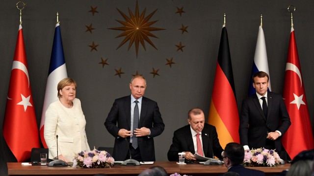 Syrien-Krieg: Bundeskanzlerin Merkel tagte mit Russlands Präsident Putin, dem türkischen Staatschef Erdoğan und Frankreichs Präsident Macron.