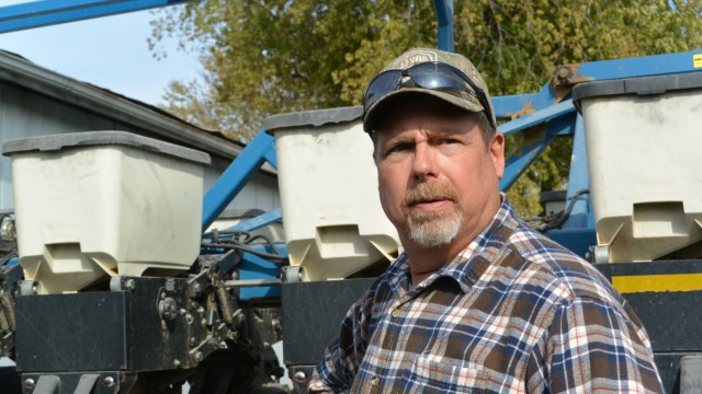 Saatgut: Mark Scott, 53, ist Landwirt im US-Bundesstaat Missouri. Er hat den Hof im Alter von 26 Jahren übernommen. "Bauer zu sein ist ein Lebensstil, da muss man hineingeboren sein", sagt er.