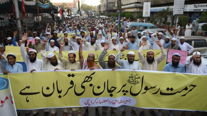 Todesurteil gegen Christin: Radikale Islamisten in Karachi fordern Rache gegen die Richter, die das Todesurteil gegen die Christin Asia Bibi aufgehoben haben.