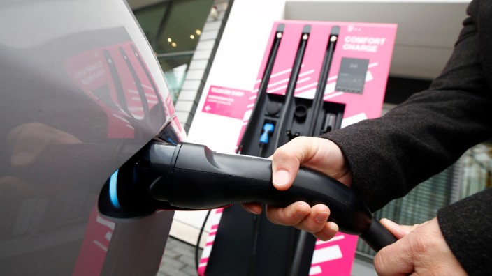 German telecommunications giant Telekom AG presents its first multi-charging system for electric cars in Bonn